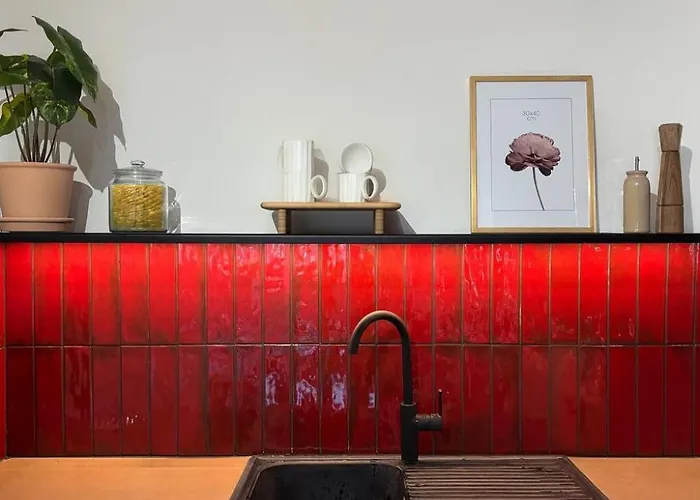 Seaview With Pool & Parking Διαμέρισμα Λάρνακα